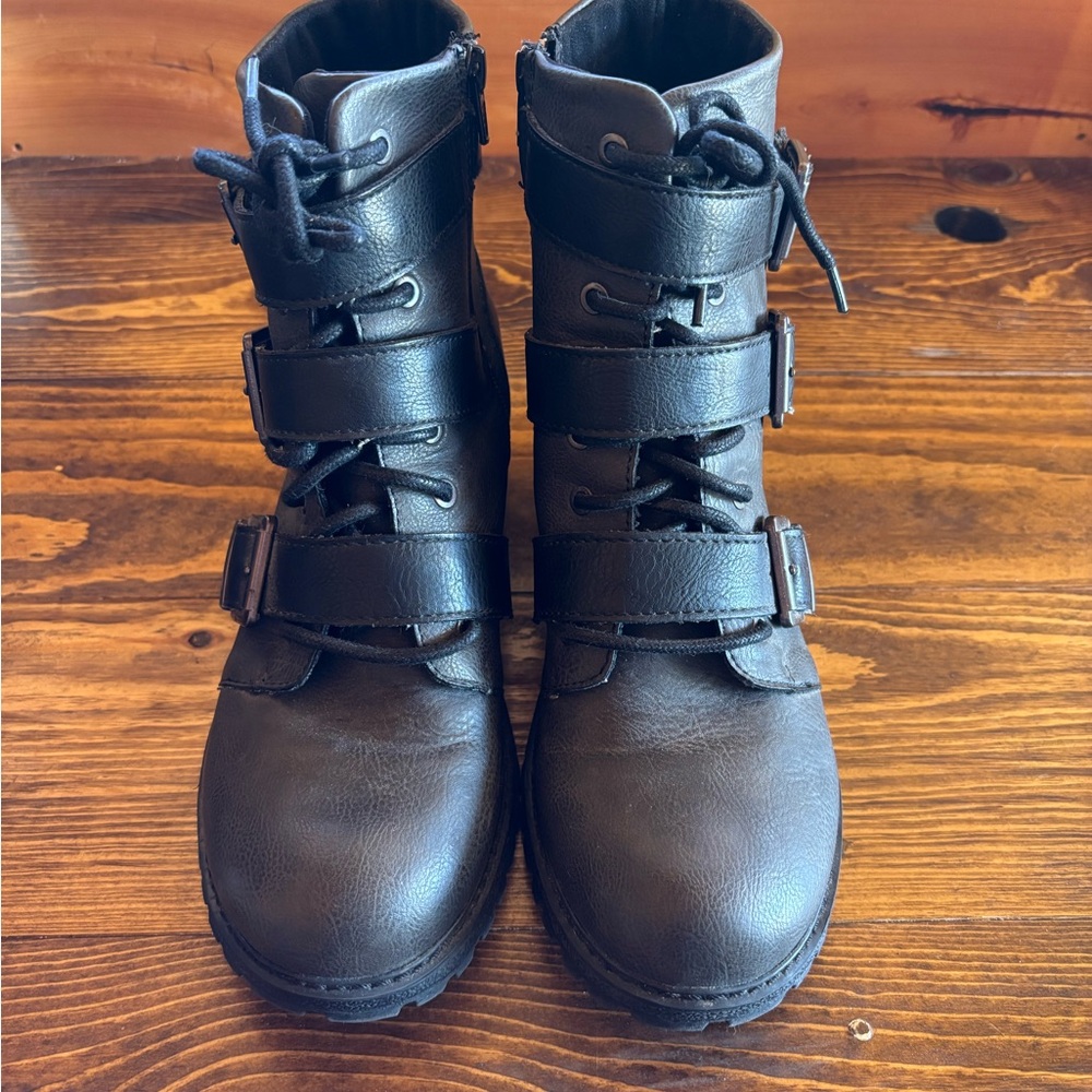 Black Leather Boots